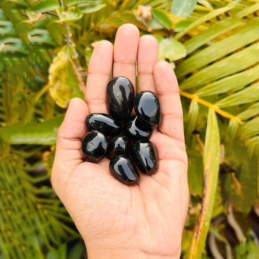black tourmaline negativity remove crystal 1