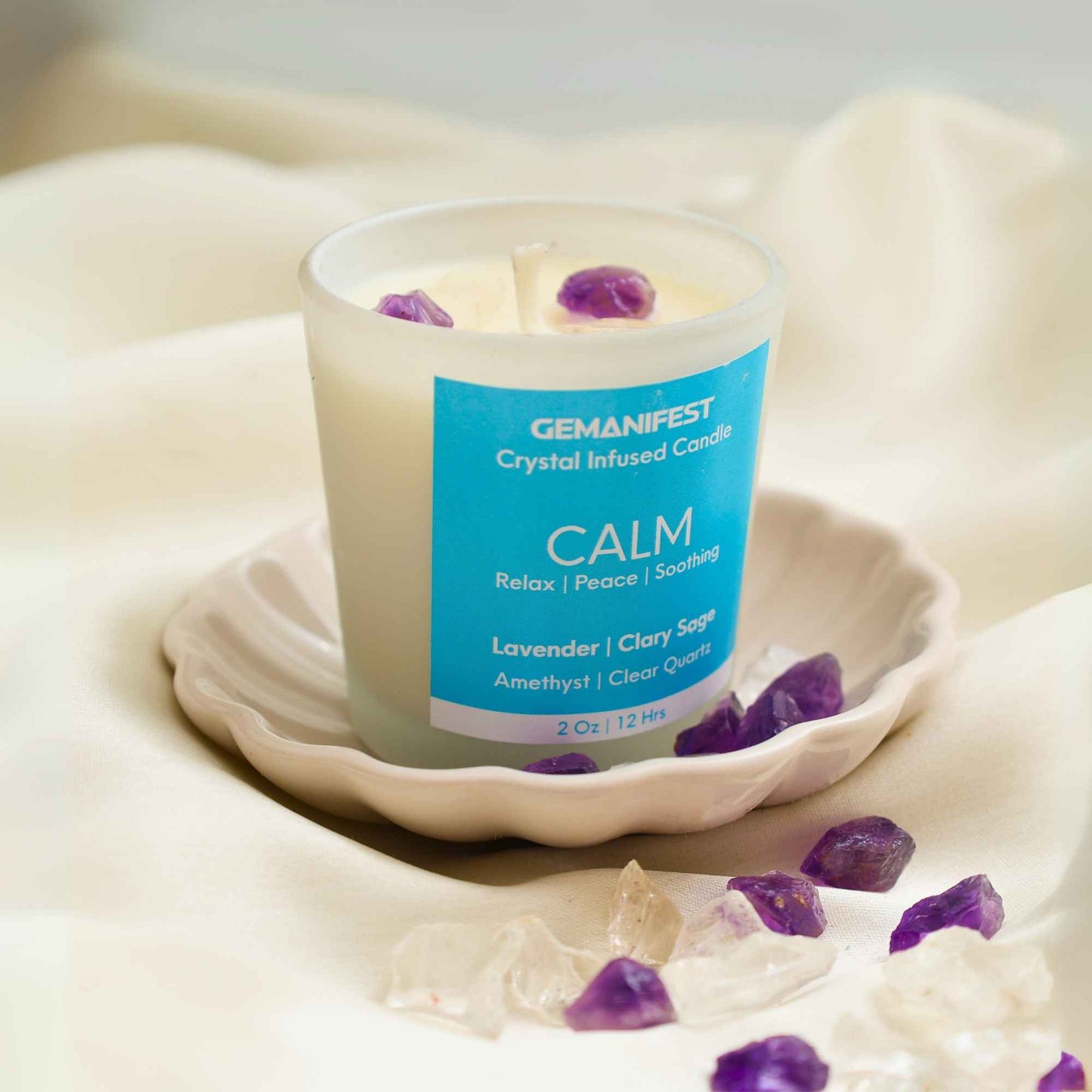 Calm Manifestation Candle with Amethyst and Clear Quartz Crystals for Relaxation and Stress Relief.